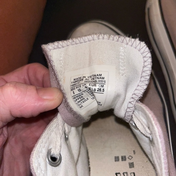 Taupe lavender mystery color, low top converse men 8 women 10 chuck Taylor - Picture 6 of 6
